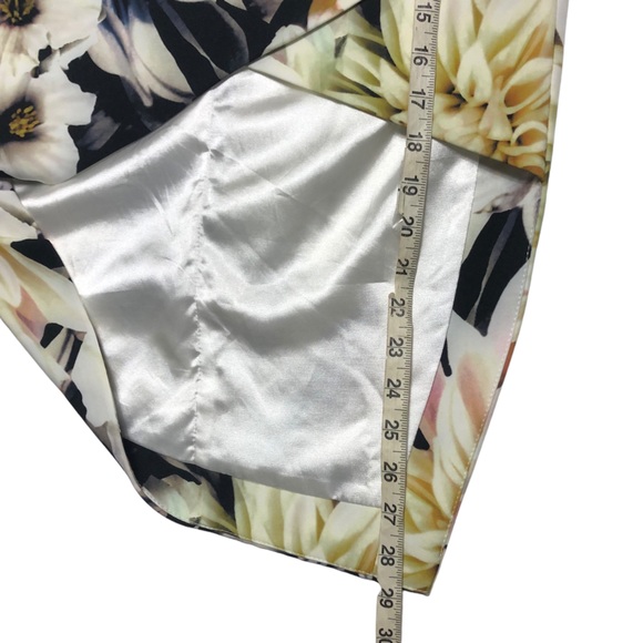 Shilla the Label floral wrap Skirt asymmetrical hem size L - Picture 11 of 16